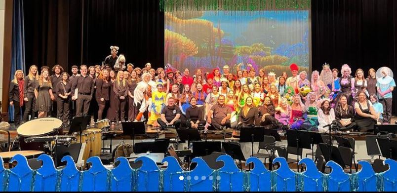  Little Mermaid Cast on Stage